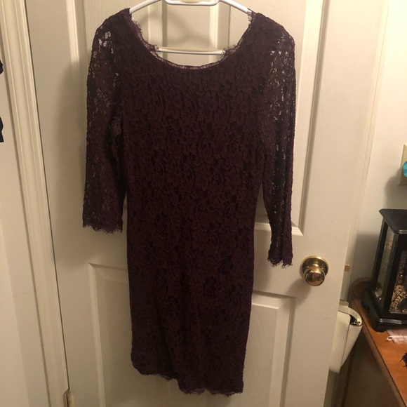 Aritzia - Babaton Rafael Dress - Picture 2 of 4